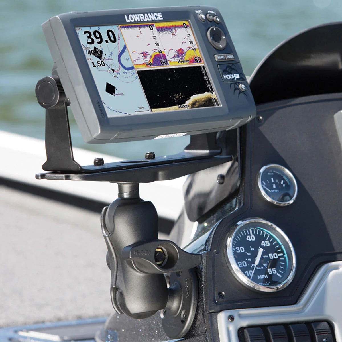 RAM Large Marine Electronics Mount D Size Short (RAM-D-111U-C) - KBM Outdoors