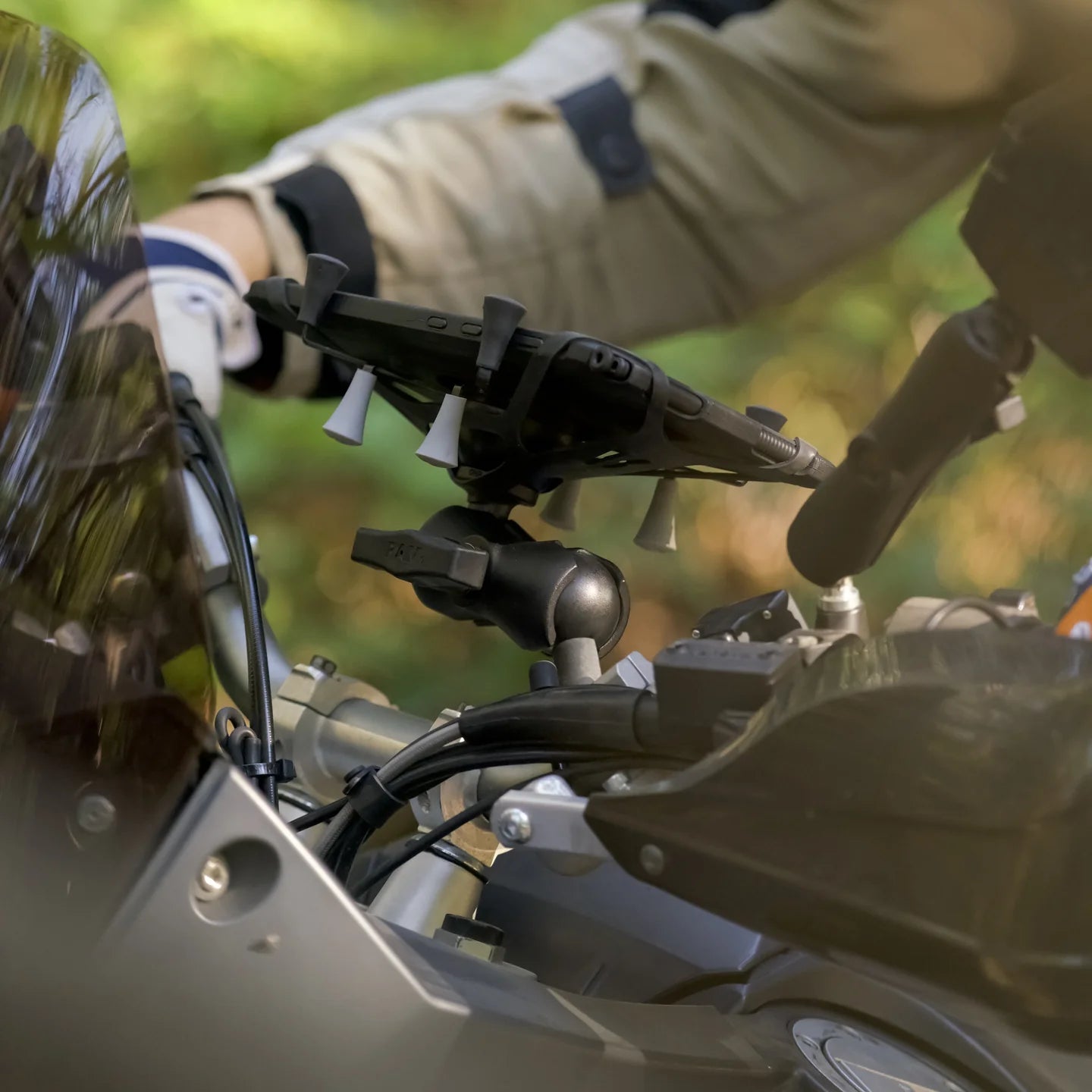 RAM Double Socket Arm - C Size Short (RAM-201U-B) - KBM Outdoors