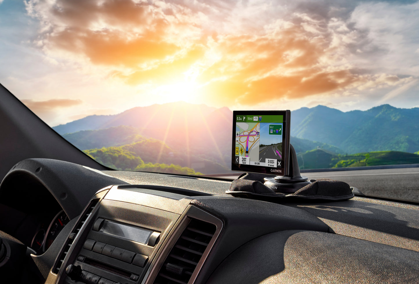 Garmin Drive 53 GPS System (010-02858-00) - KBM Outdoors