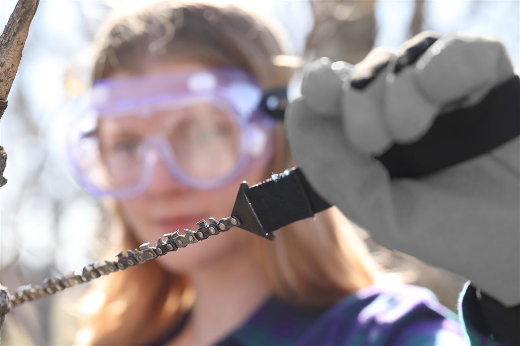 Coghlan's Pocket Chainsaw - KBM Outdoors