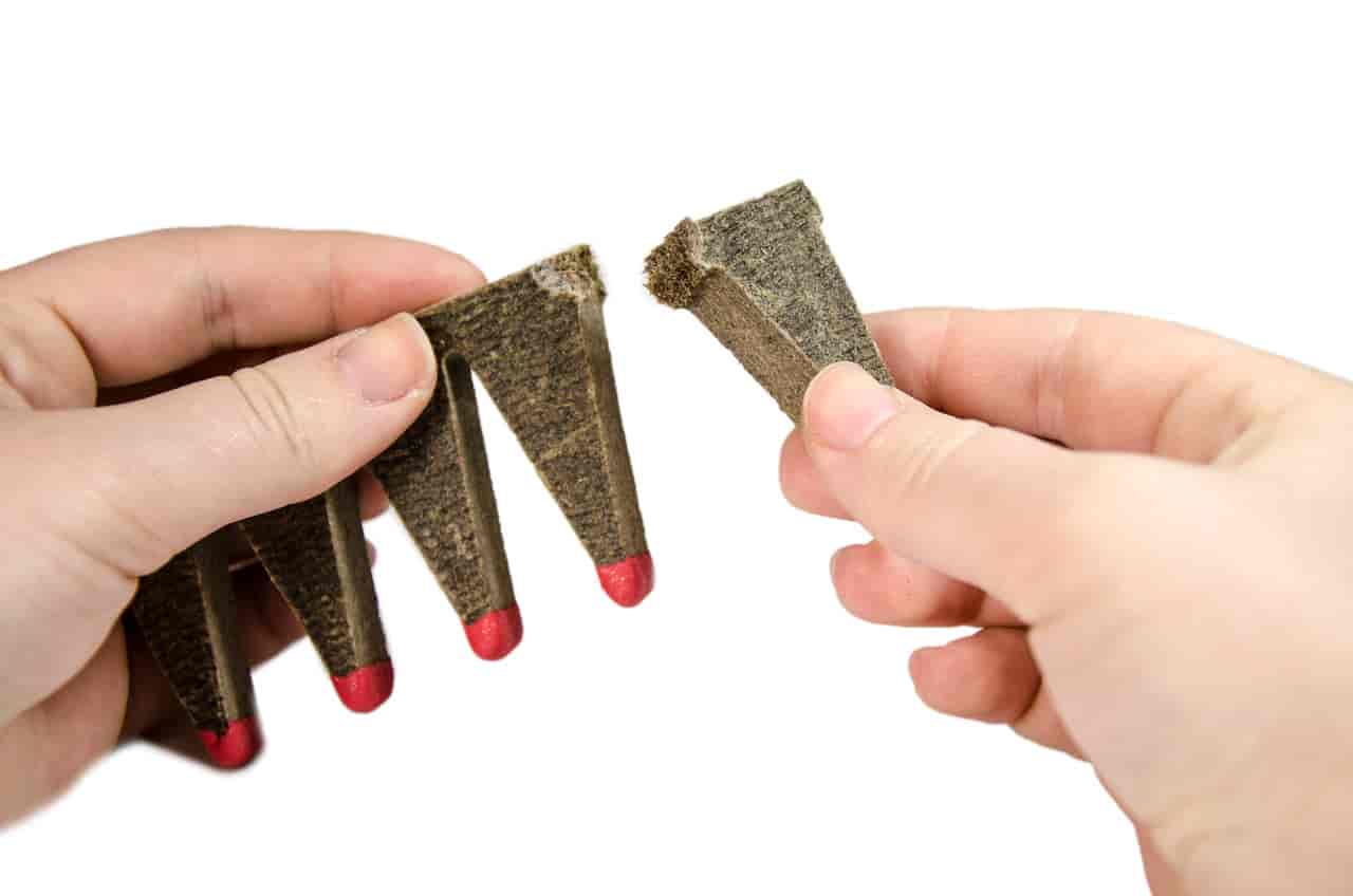 UCO Stormproof Sweetfire Strikeable Fire Starter - 8 Pack