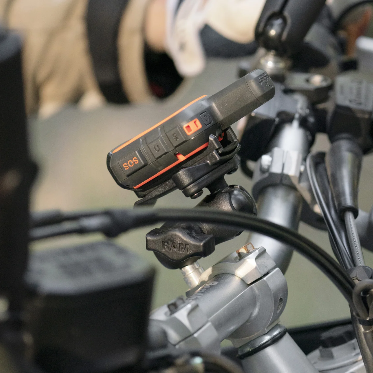 RAM Mounts - Double Socket Arm - B Size - Short Arm (RAM-B-201U-A)