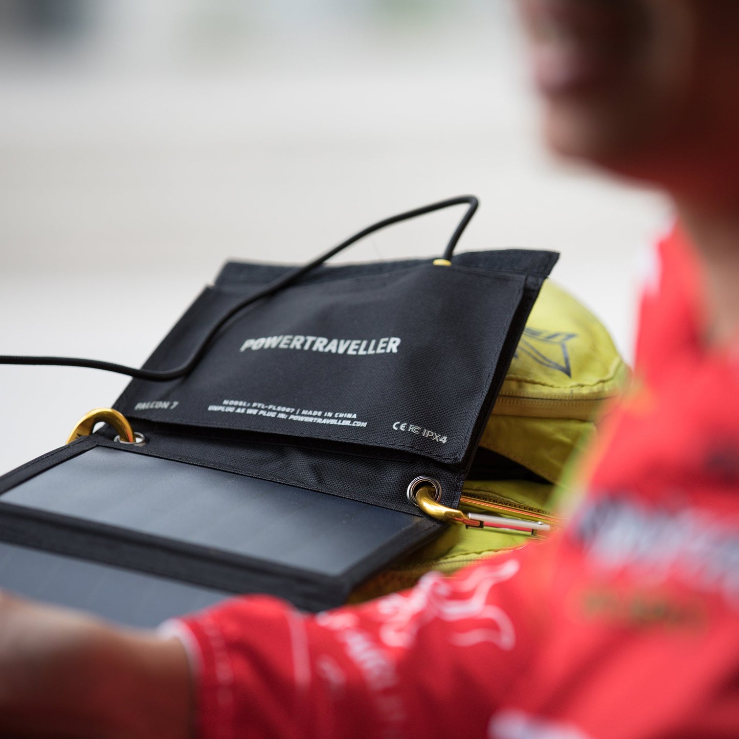 FALCON 7 - PORTABLE SOLAR PANEL - KBM Outdoors