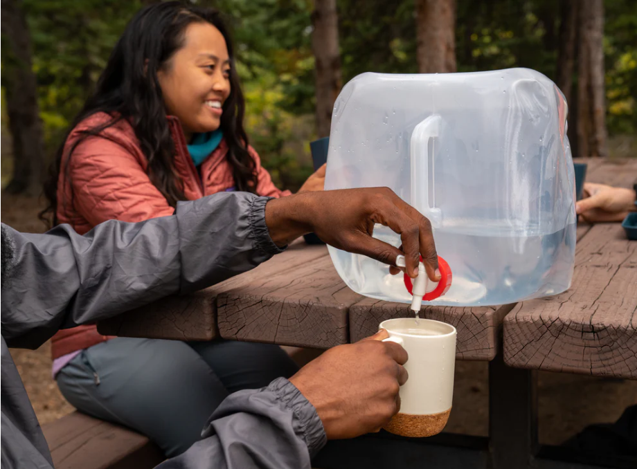 Coghlan's Collapsible Water Container