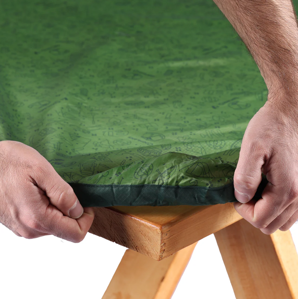 Coghlan's Picnic Table Cover