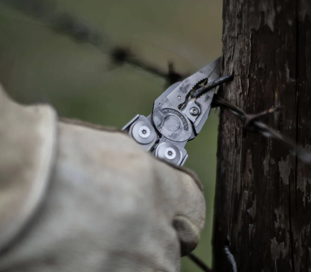 Leatherman Surge Multi-tool