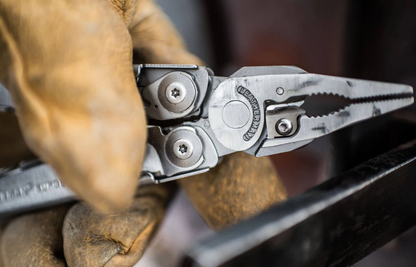 Leatherman Surge Multi-tool