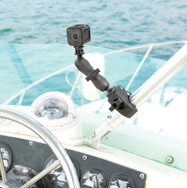 RAM Mounts - Tough-Claw Small Clamp Base - B Size (RAP-B-400U)