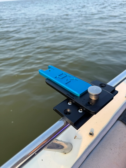 Ice Master PRO SERIES Gunnel Plate Assembly